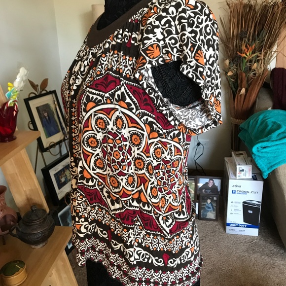 CUTE BOHO PRINT / FALL COLORS BLOUSE - Picture 3 of 5