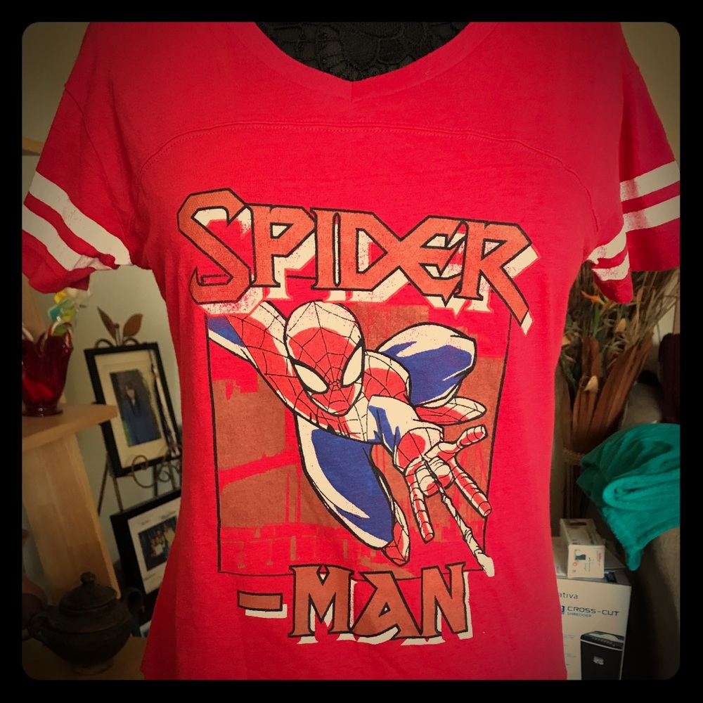 SPIDER MAN DISTRESSED RED BASEBALL TSHIRT
