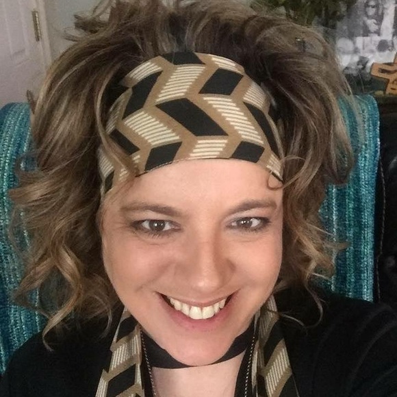 POSH Ambassador - Picture 4 of 4