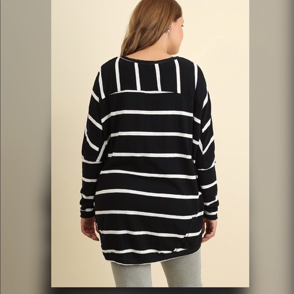 SALE✅✅XL LEFT!!✅✅Trisha Striped Scoop Neck Top✅✅ - Picture 3 of 3