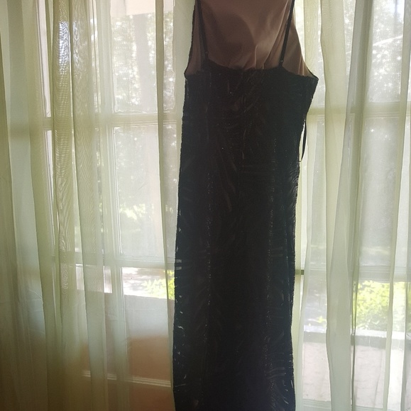 Ball gown - Picture 4 of 4