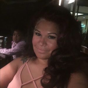 Meet your Posher, Linda