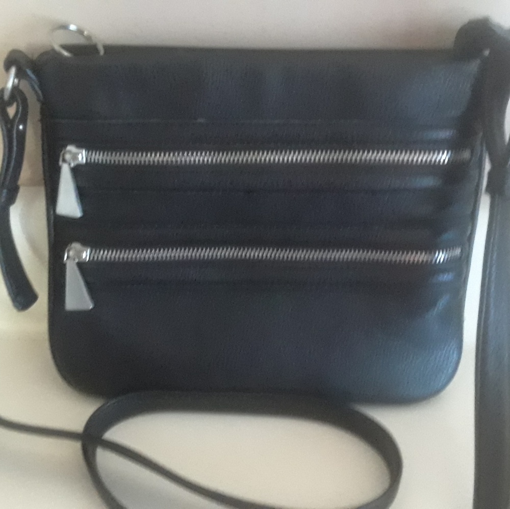 Liz Claiborne black shoulder bag