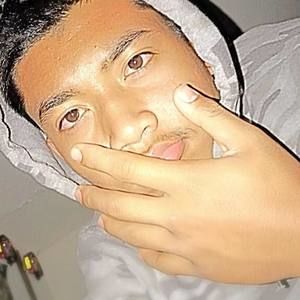 Meet your Posher, Derek