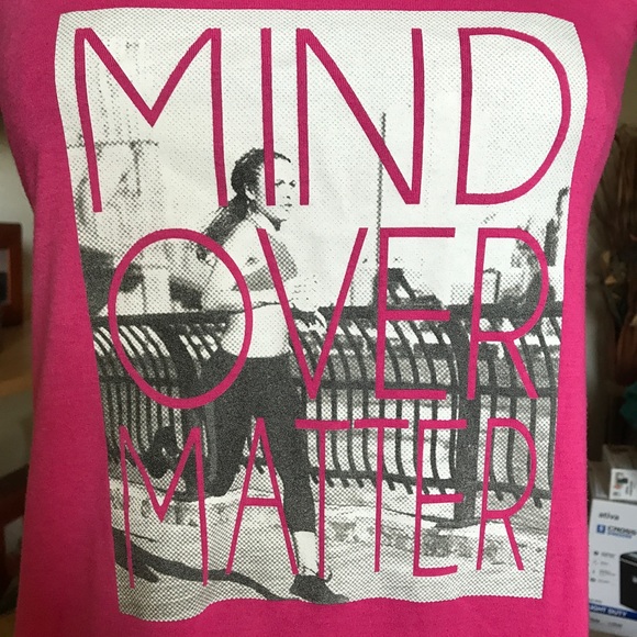 WORK OUT INSPIRATION TANK TOP MIND OVER MATTER - Picture 2 of 6