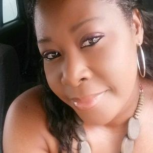 Meet your Posher, Jamila