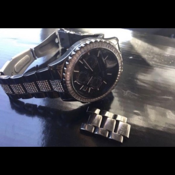 Michael Kors Watch - Picture 2 of 3