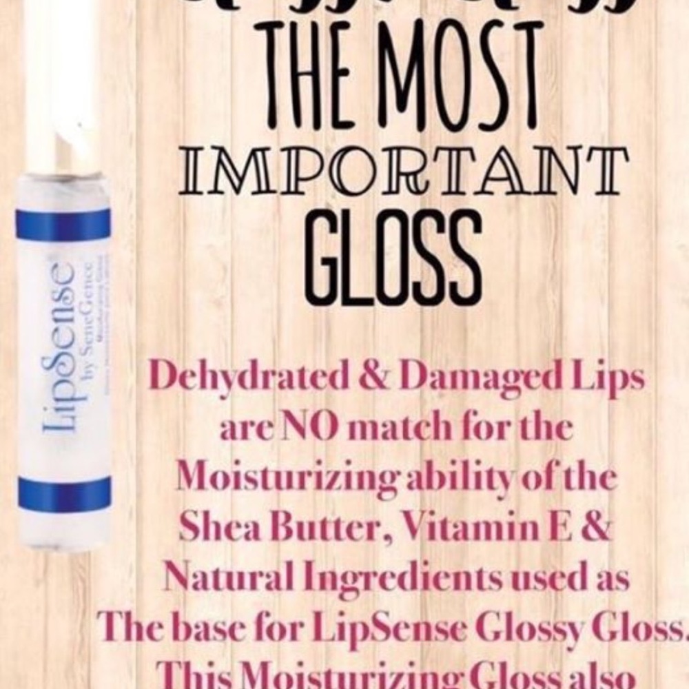 LipSence Glossy gloss!Your lips will say ty 😘💋💄