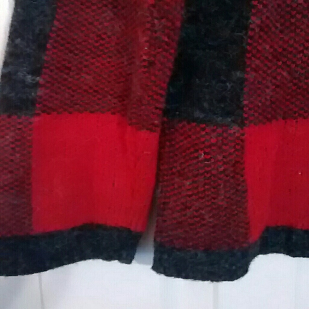 Sweater - Picture 3 of 6