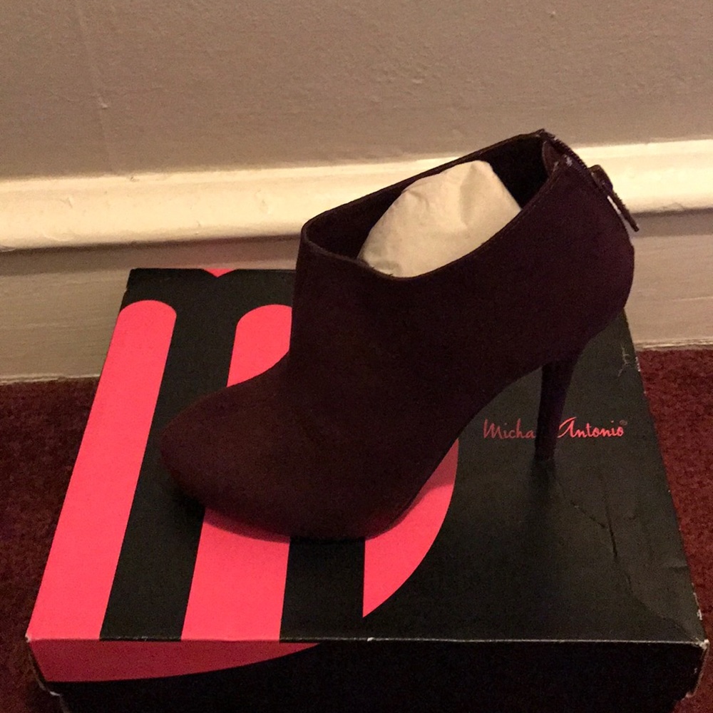Michael Antonio booties