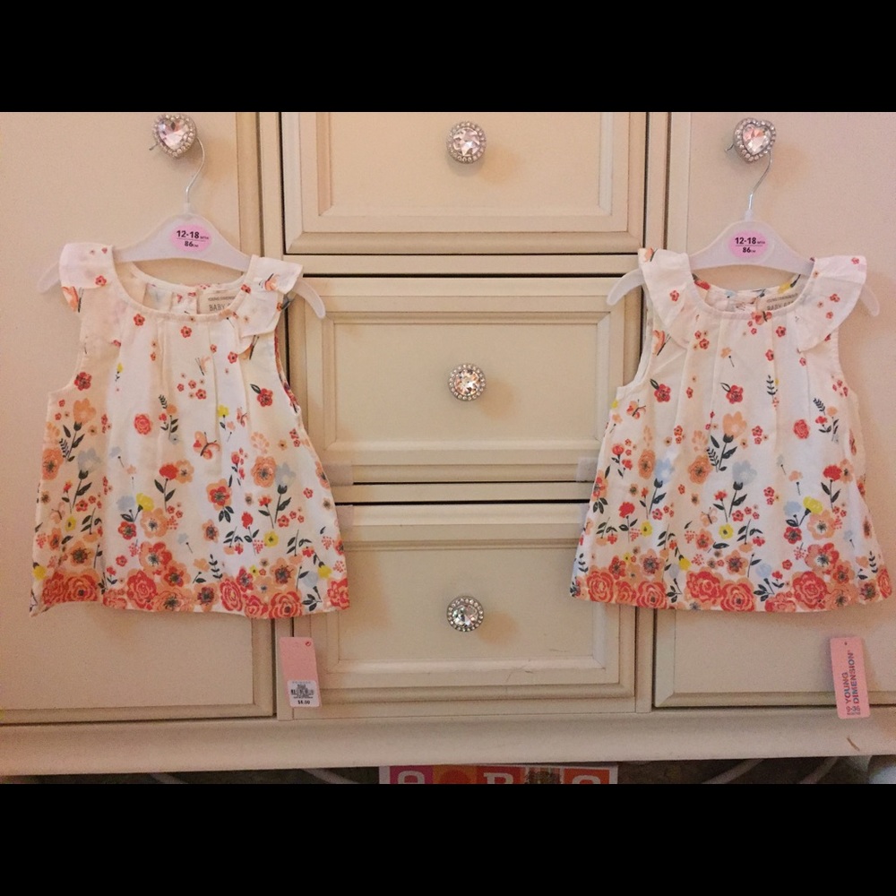 NWT cute floral top