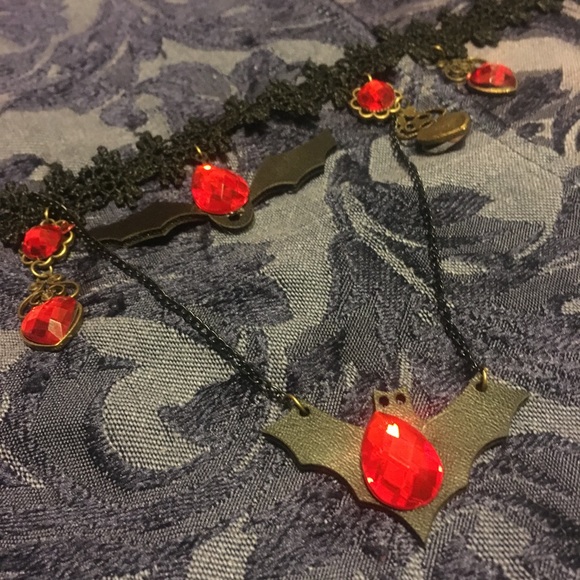 GLAM-BAT Halloween Chocker 🔮 Cute! - Picture 5 of 6