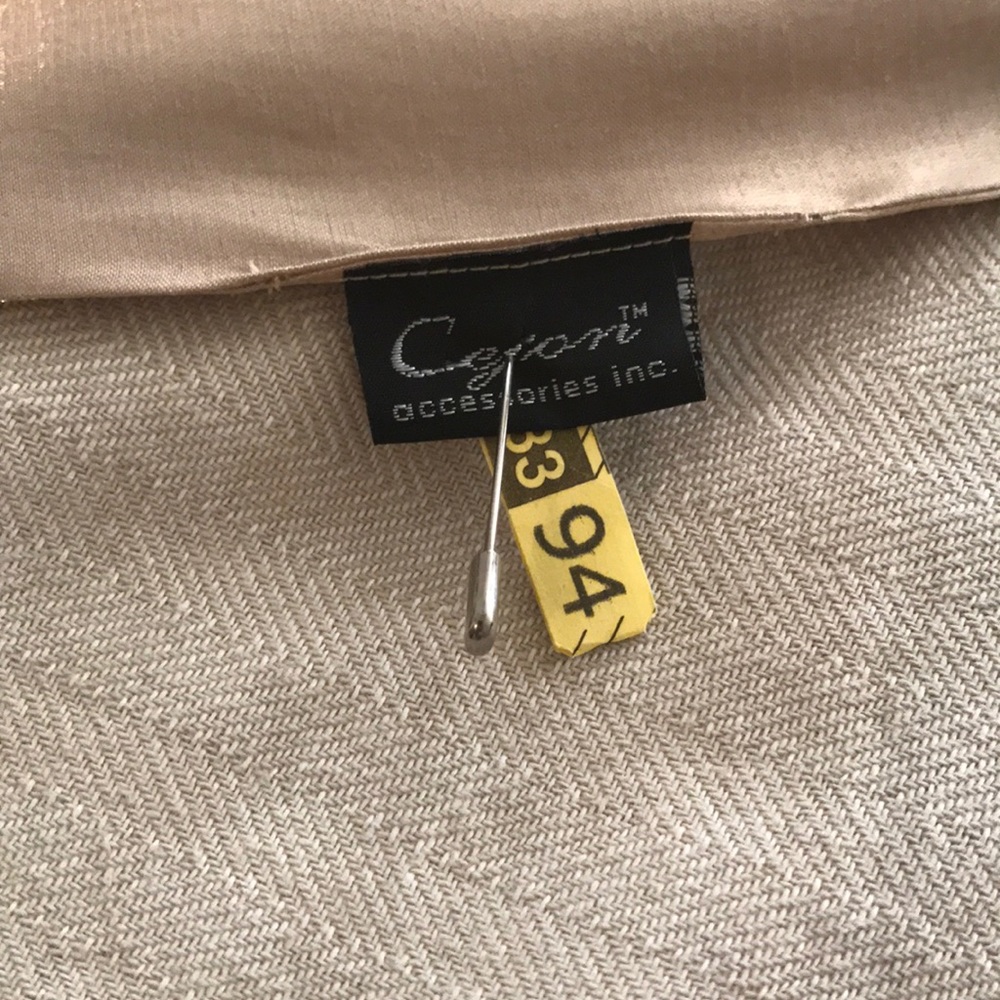 Wrap - Picture 2 of 4