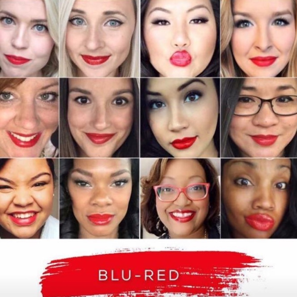BLU-RED💋💋💋