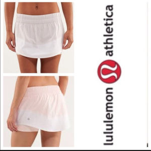 LULULEMON PINK AND WHITE SKIRT