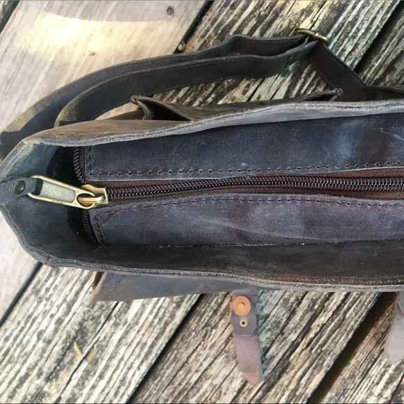 Leather laptop bag custom made - Picture 3 of 8