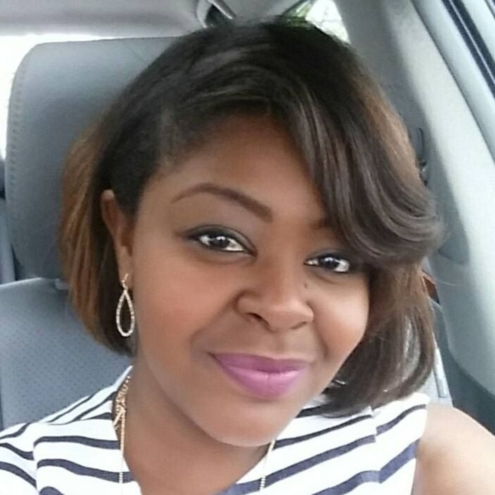 Meet your Posher, Angelita