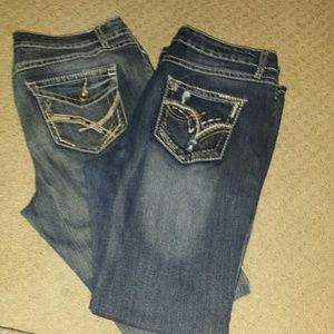 2 pairs of Jeans