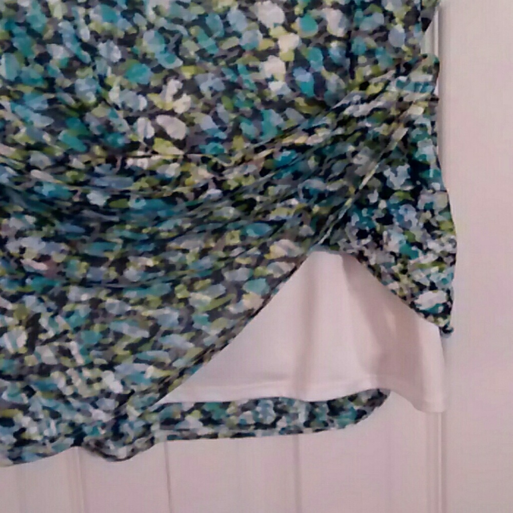 Blouse - Picture 8 of 8