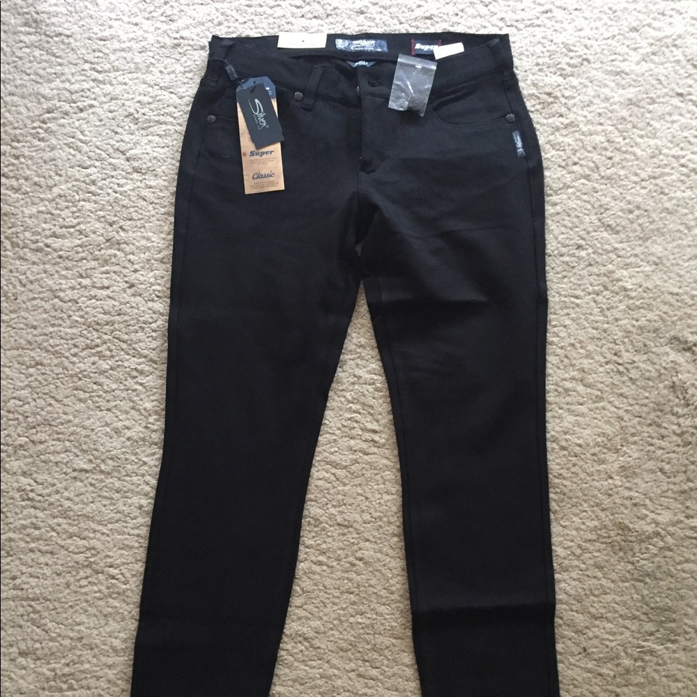Silver Aiko black skinny jeans 31x31 nwt