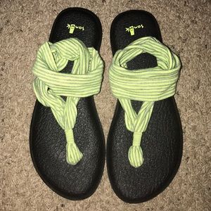 Daniel yoga sling sandals size 8