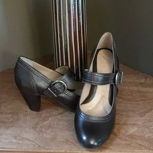 Final reduction. Nurture chocolate  Mary Janes