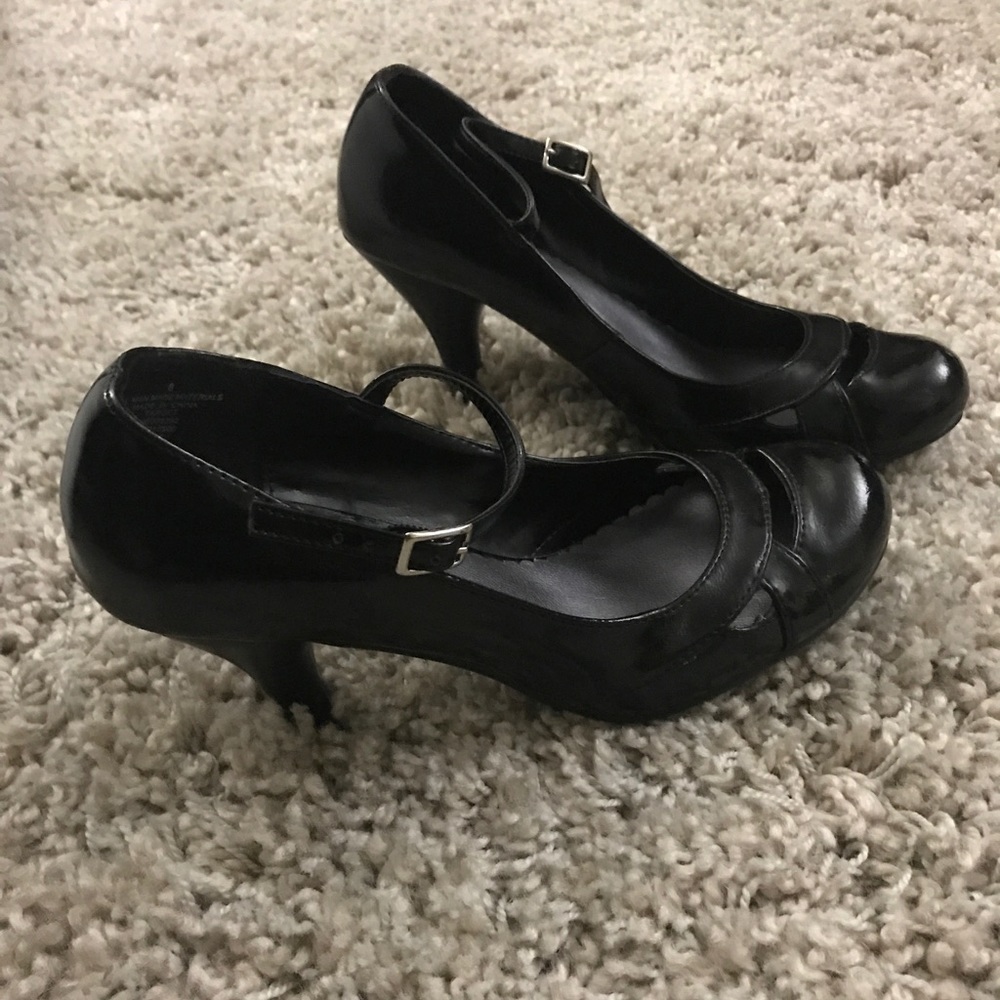 Xhilaration Pumps