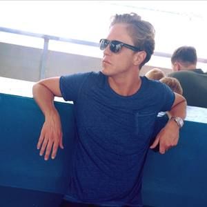 Meet your Posher, Neil