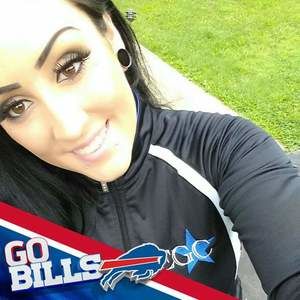 Meet your Posher, Chelsie