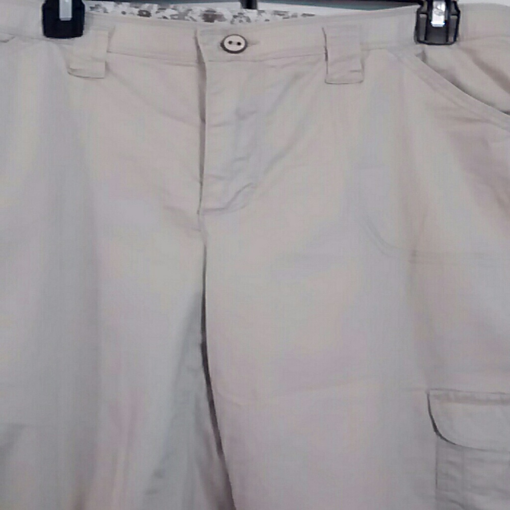 Capris - Picture 2 of 6