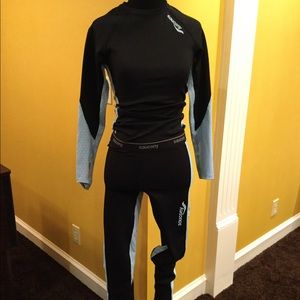 Saucony Two Piece athletic outfit. Size Medium.
