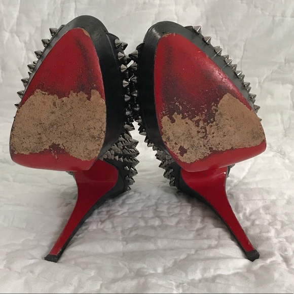 Black Spiked Stiletto Christian Louboutin Shoes - Picture 4 of 6
