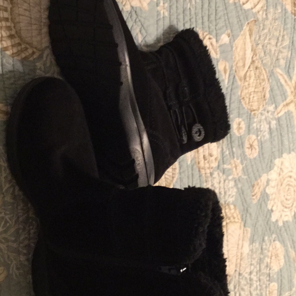 Sale. Clarks