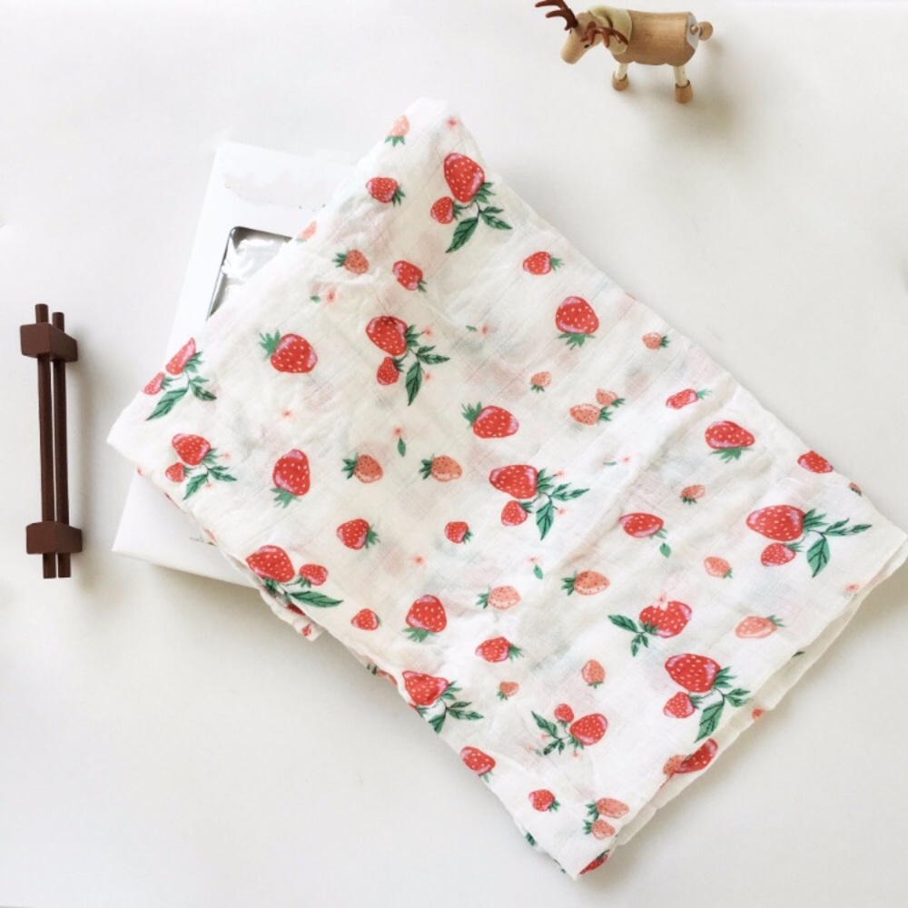 STRAWBERRY BABY SWADDLES!!!