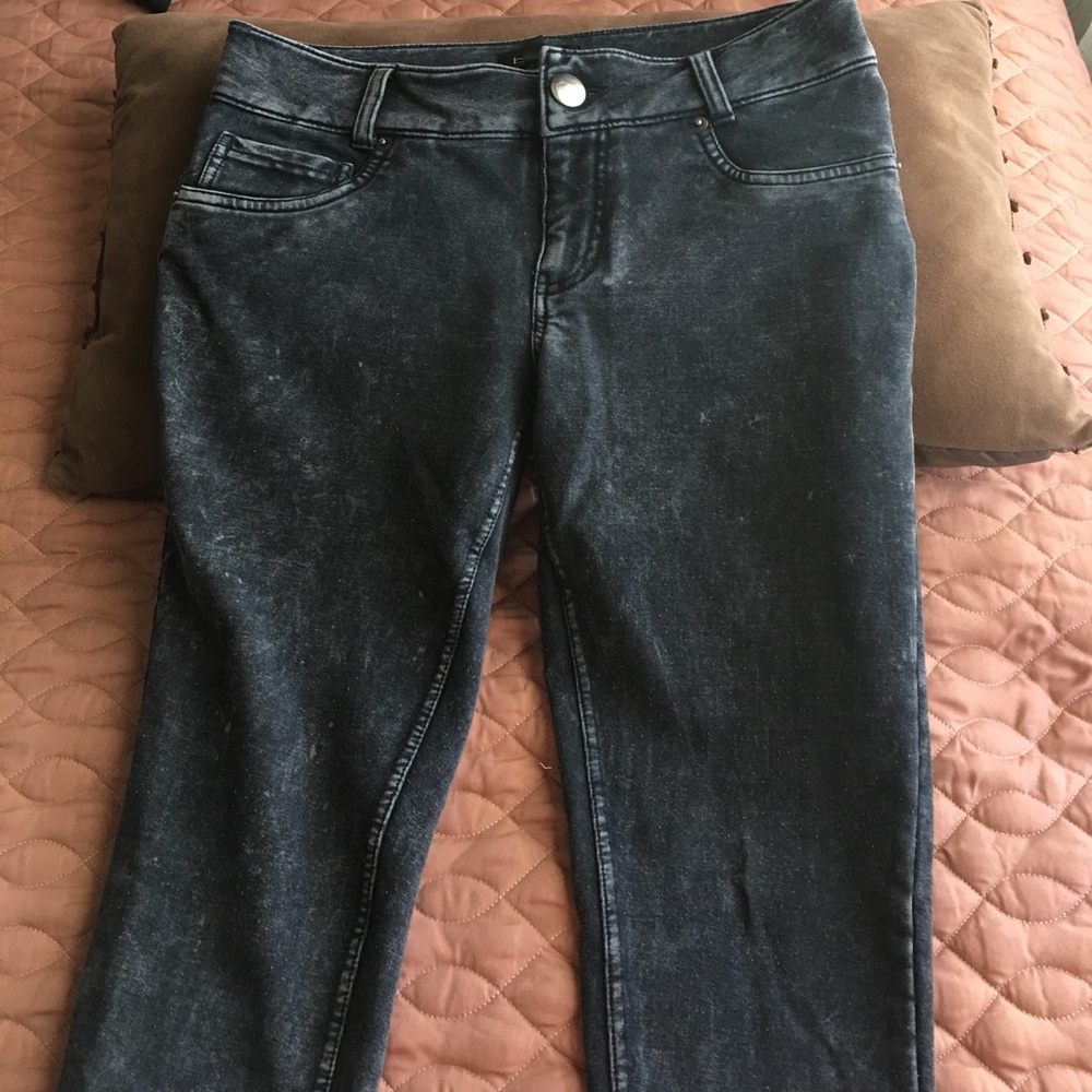 bebe super soft stretchy jeans. Fit like leggings