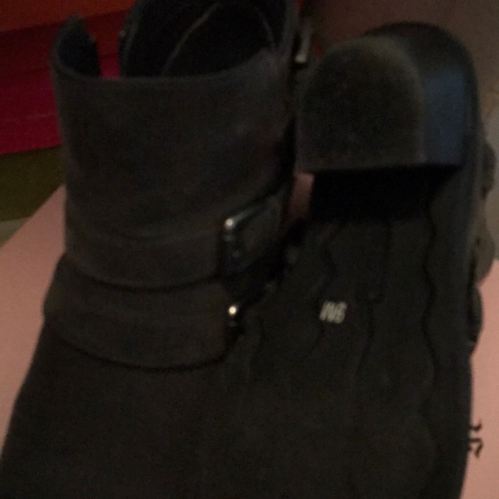 Booties - Picture 3 of 3