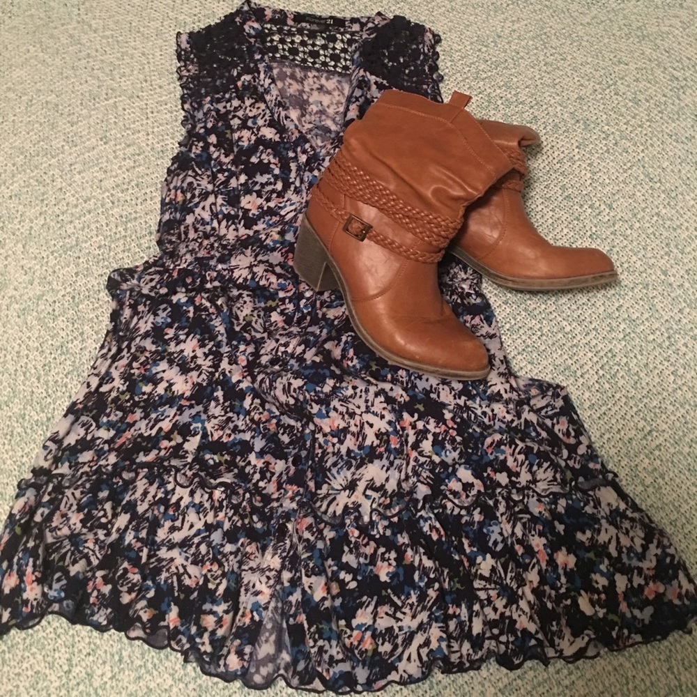 Forever 21 blue patterned dress