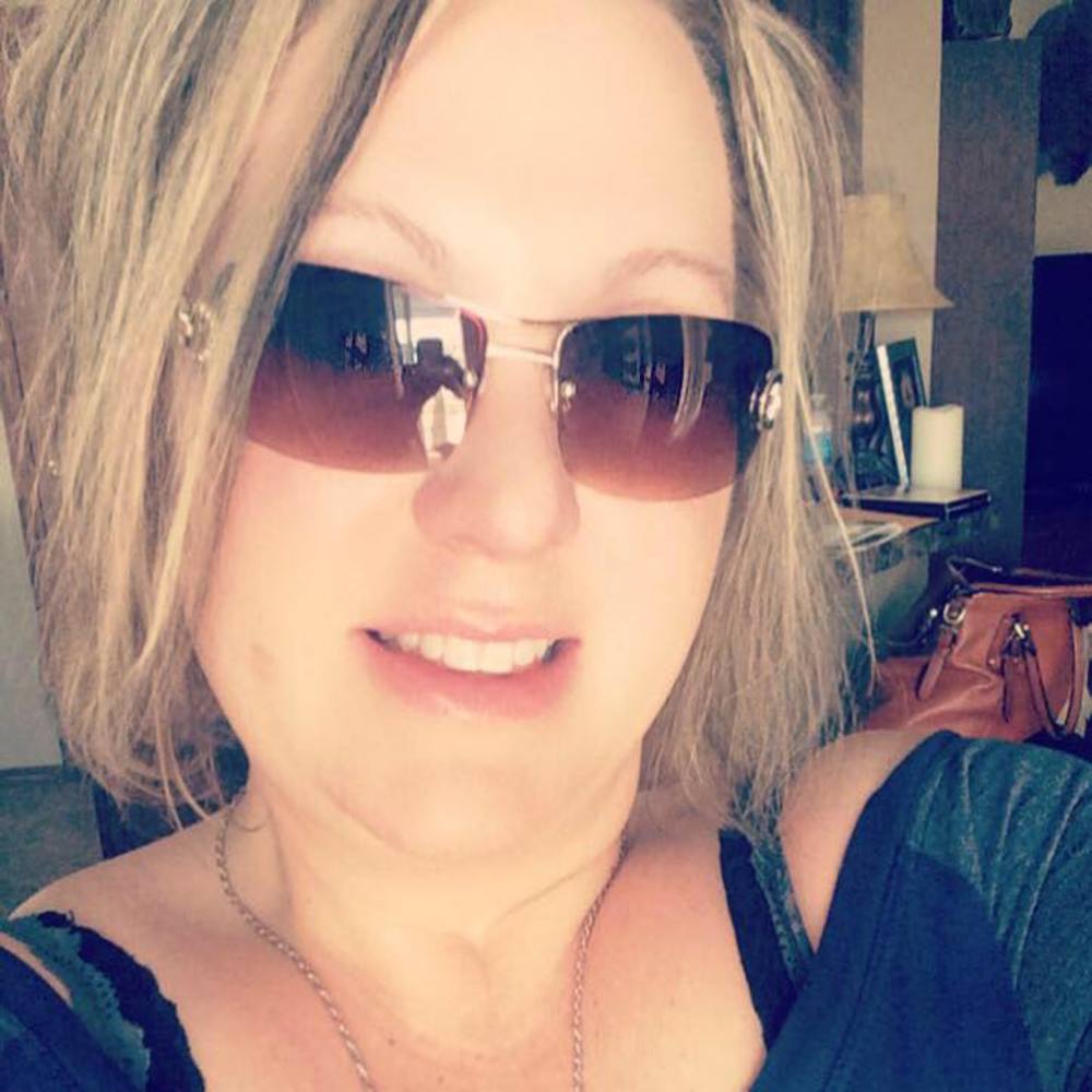Meet your Posher, Suzanne