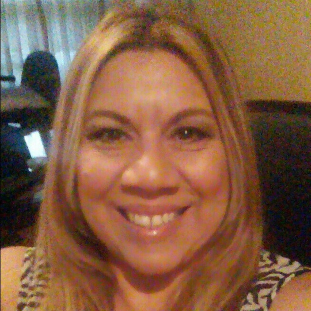 Meet your Posher, Angie