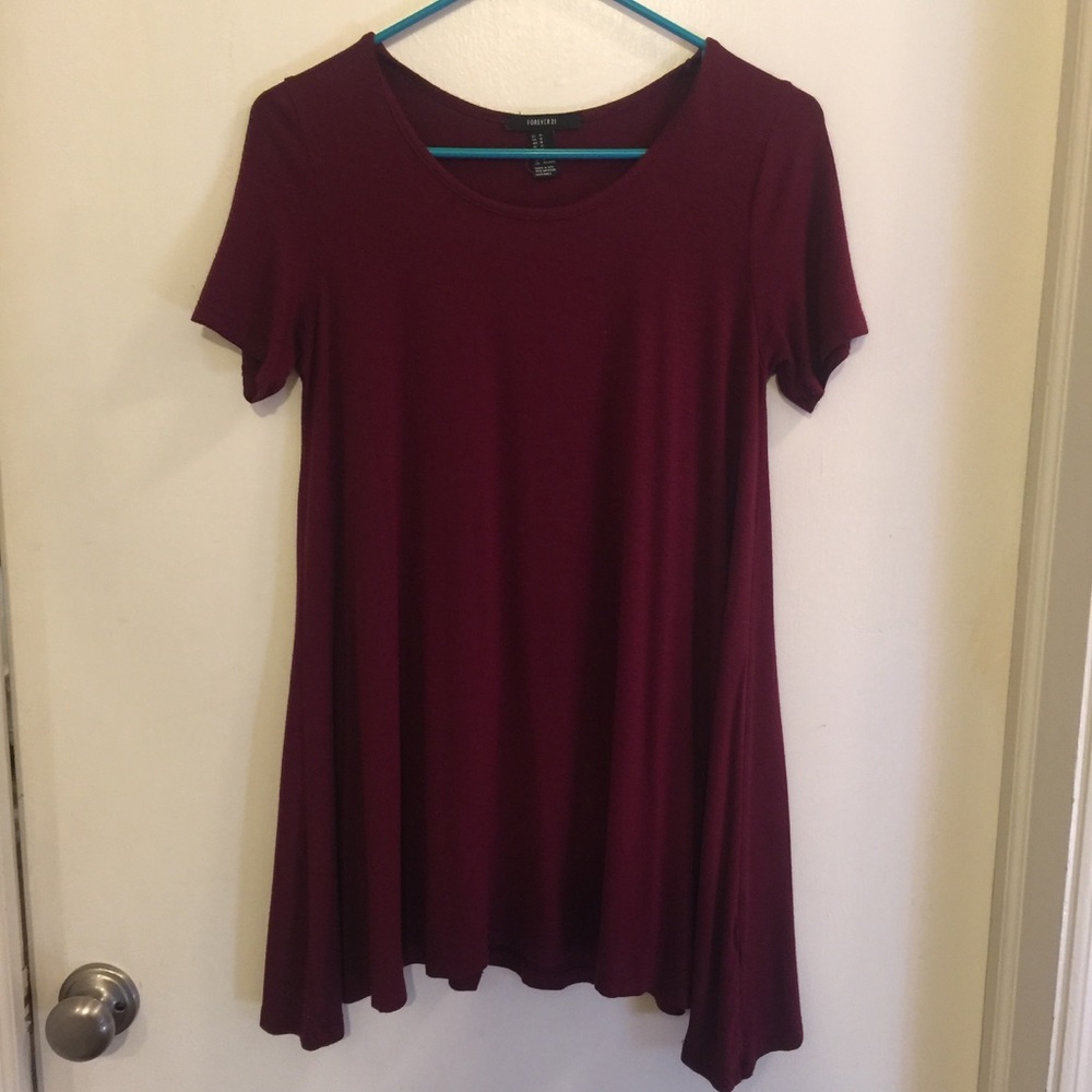 Short sleeve flowy top