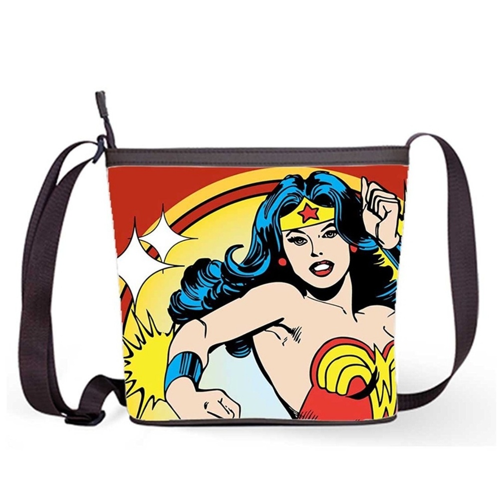 NEW! Wonder Woman Purse