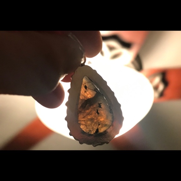 ✨SOLD✨ Natural Labradorite Pendant NWOT - Picture 6 of 8