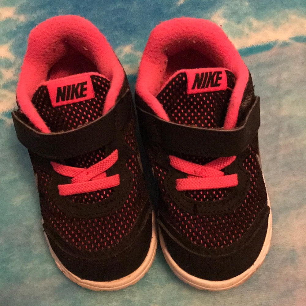 Little girl nikes