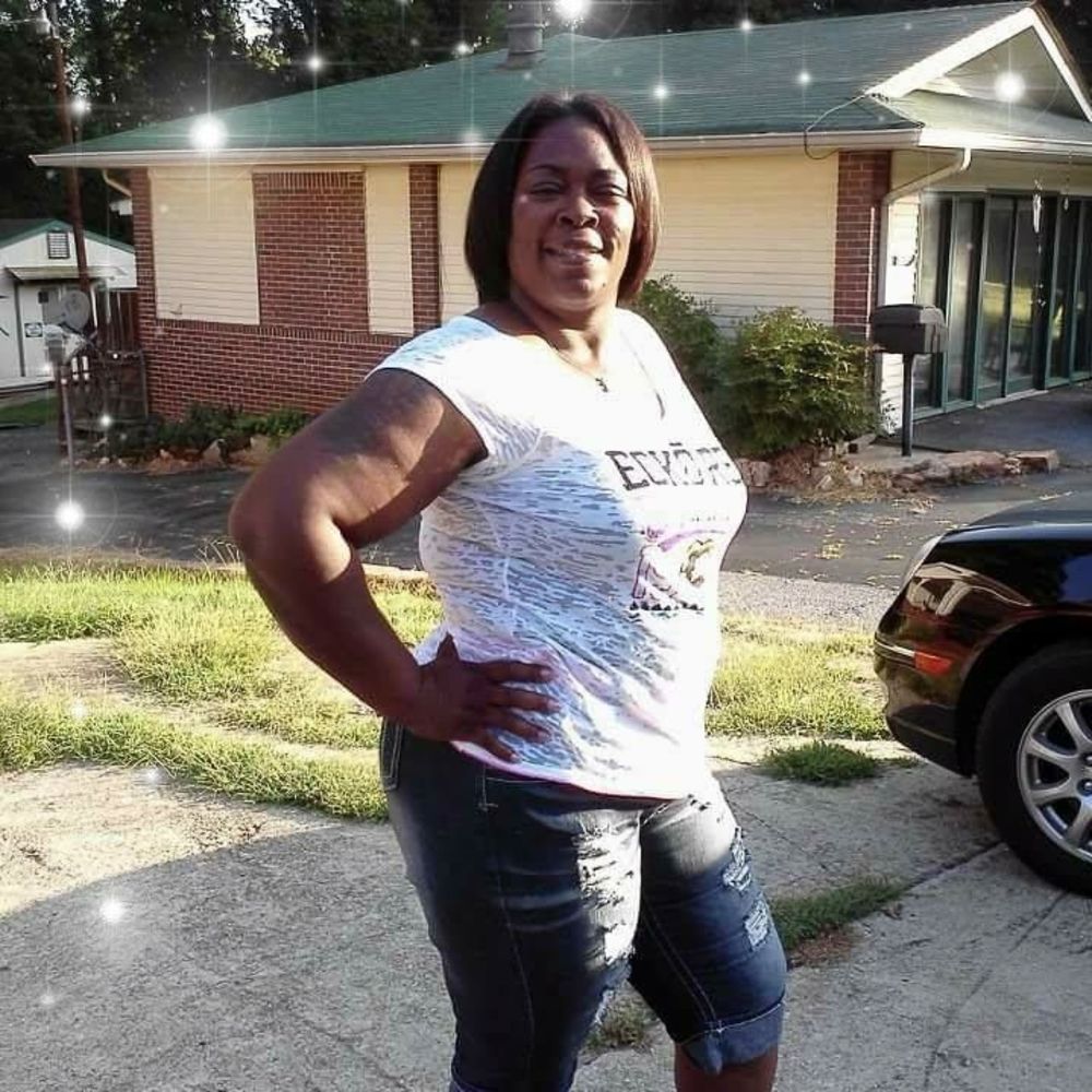 Meet your Posher, Nikki