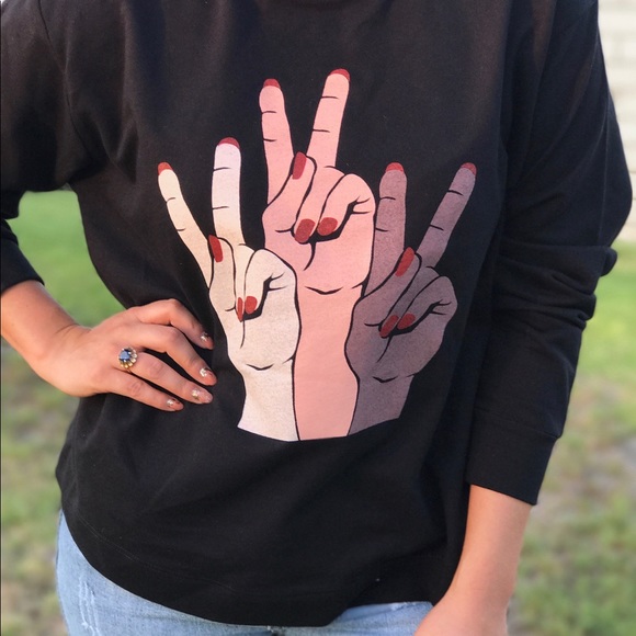 New✨ Girl Power Sweatshirt - Picture 4 of 6