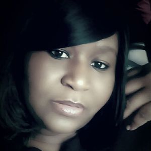 Meet your Posher, Jacqueline