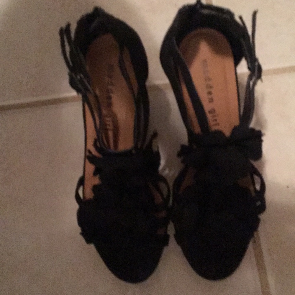 Steve Madden Girl Black Wedge