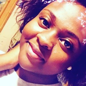 Meet your Posher, Marrea