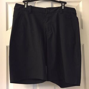 Men's lululemon black Kahuna short, size 34