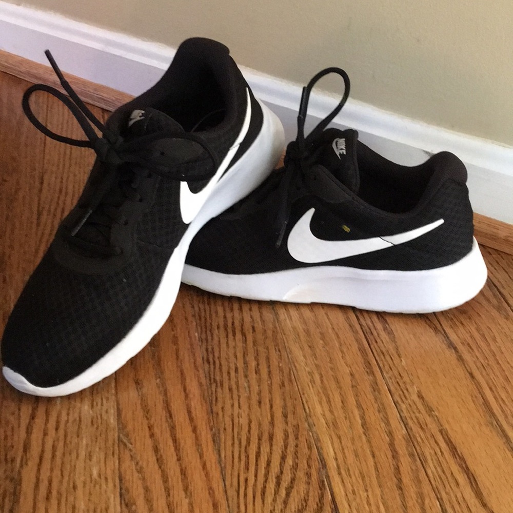 Black Nike Athletic Shoes